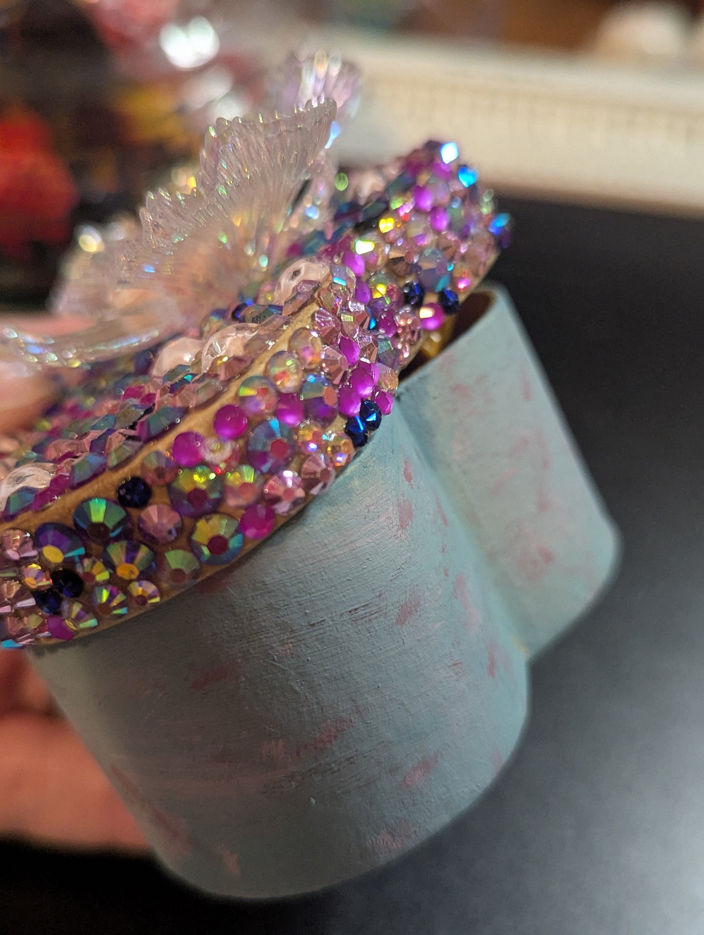Valentine Box - Butterfly iridescent & stars