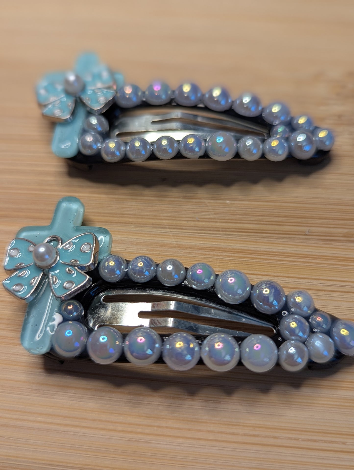Hair Clips - Pearl Cross