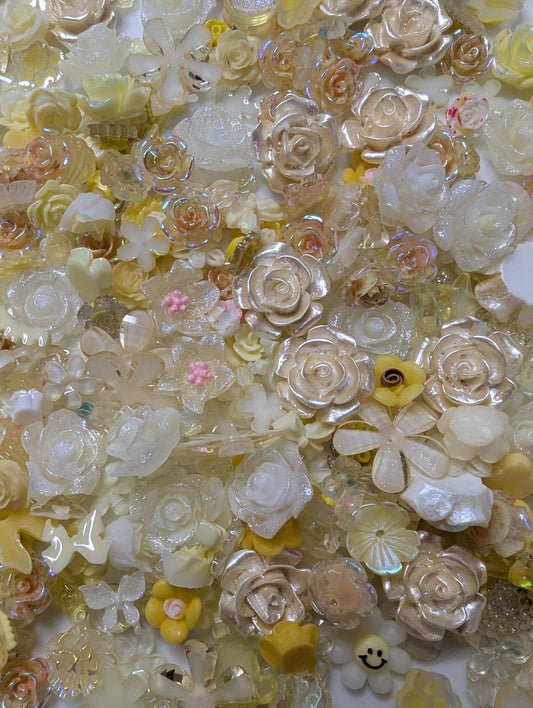 Mini Rose Mix - Yellow